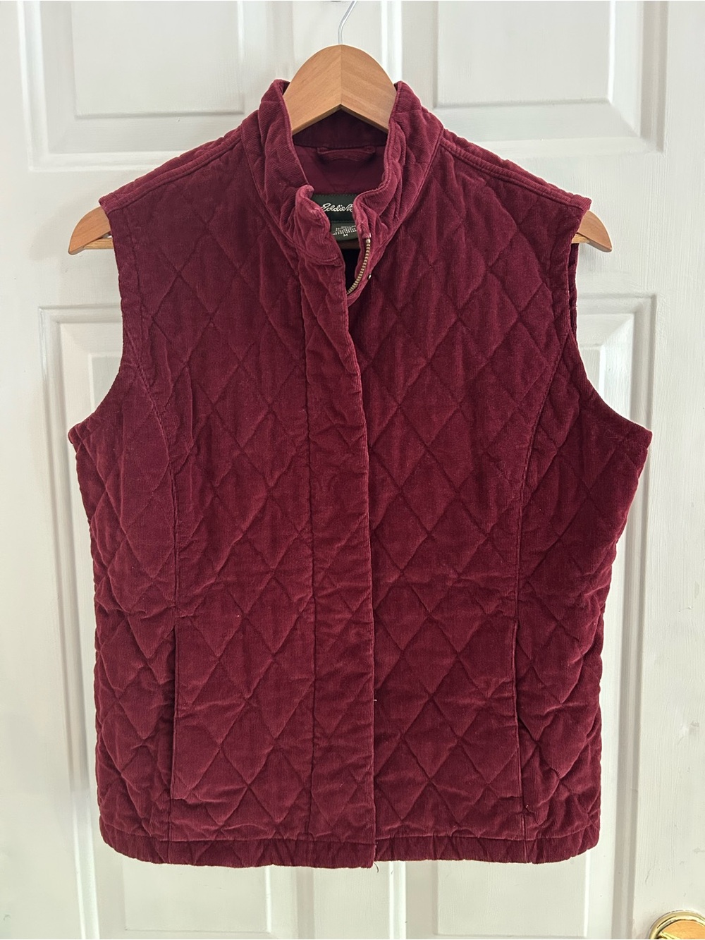 Eddie Bauer Quilted Corduroy Vest in Burgundy